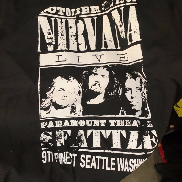 Nirvana Live on Halloween 1991 Paramount Seattle - Picture 2 of 2